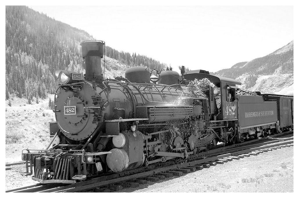 D&S 482 3 B/W